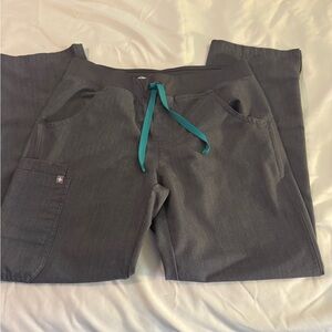 Figs Graphite Kade Cargo SP